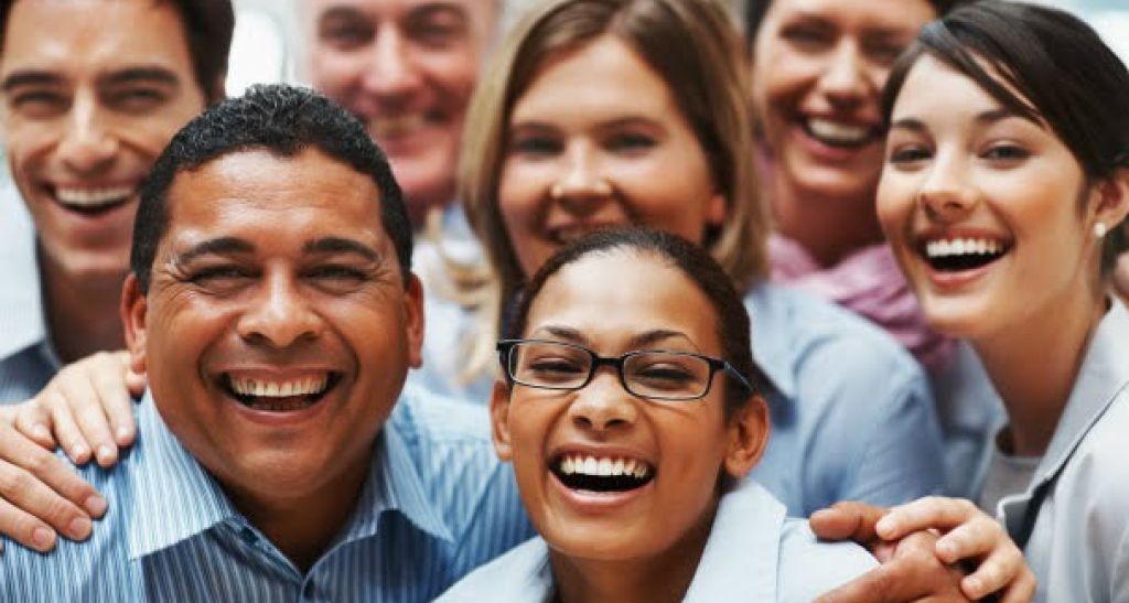 ¿Cómo y por qué debes invertir en una fuerza laboral más diversa?